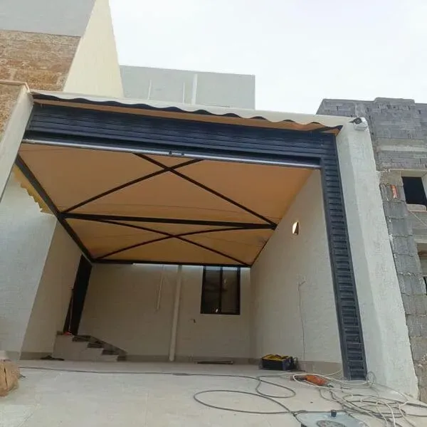 حداد تركيب أفضل مظلات خارجية للمنازل حي طويق لعام 2026 | تصاميم عصرية وأسعار منافسة